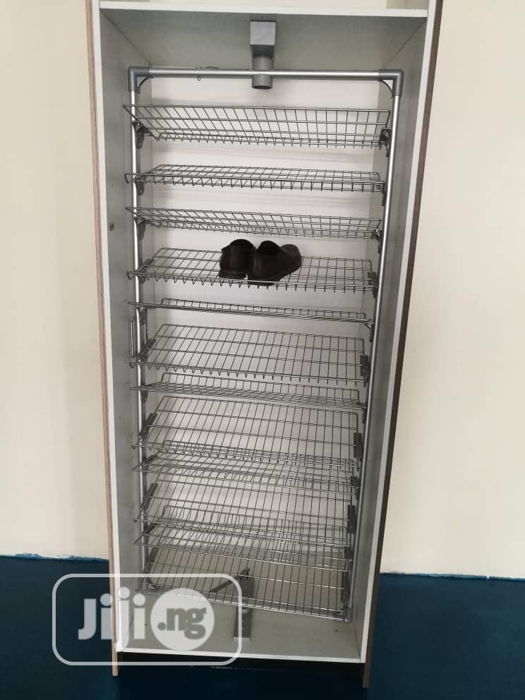 12 Steps Cabinet Shoe Rack (Pullout Rotating)