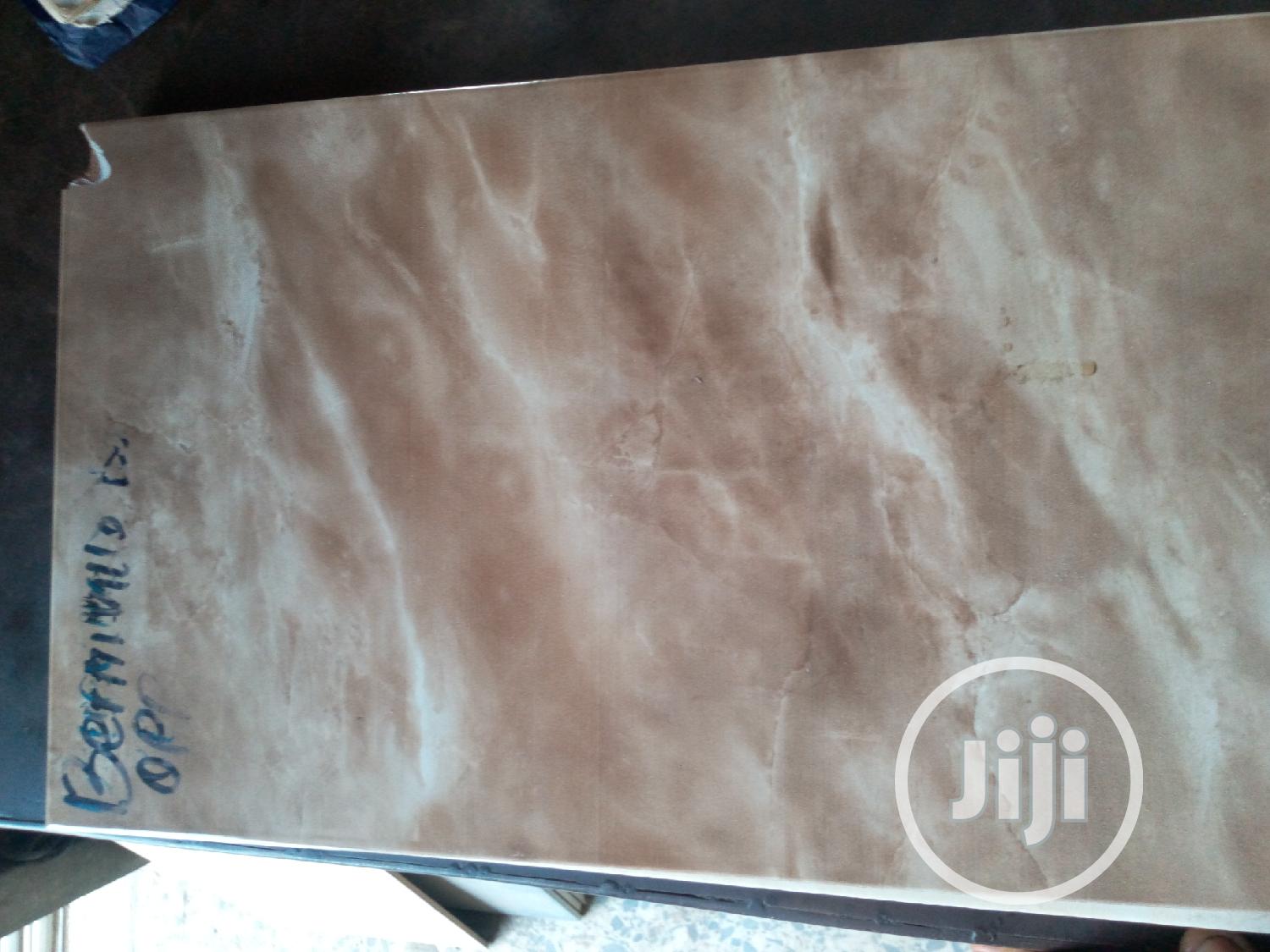 Solid Wall Tiles