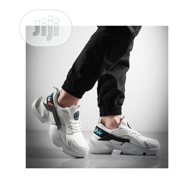 Men Trendy Sneakers