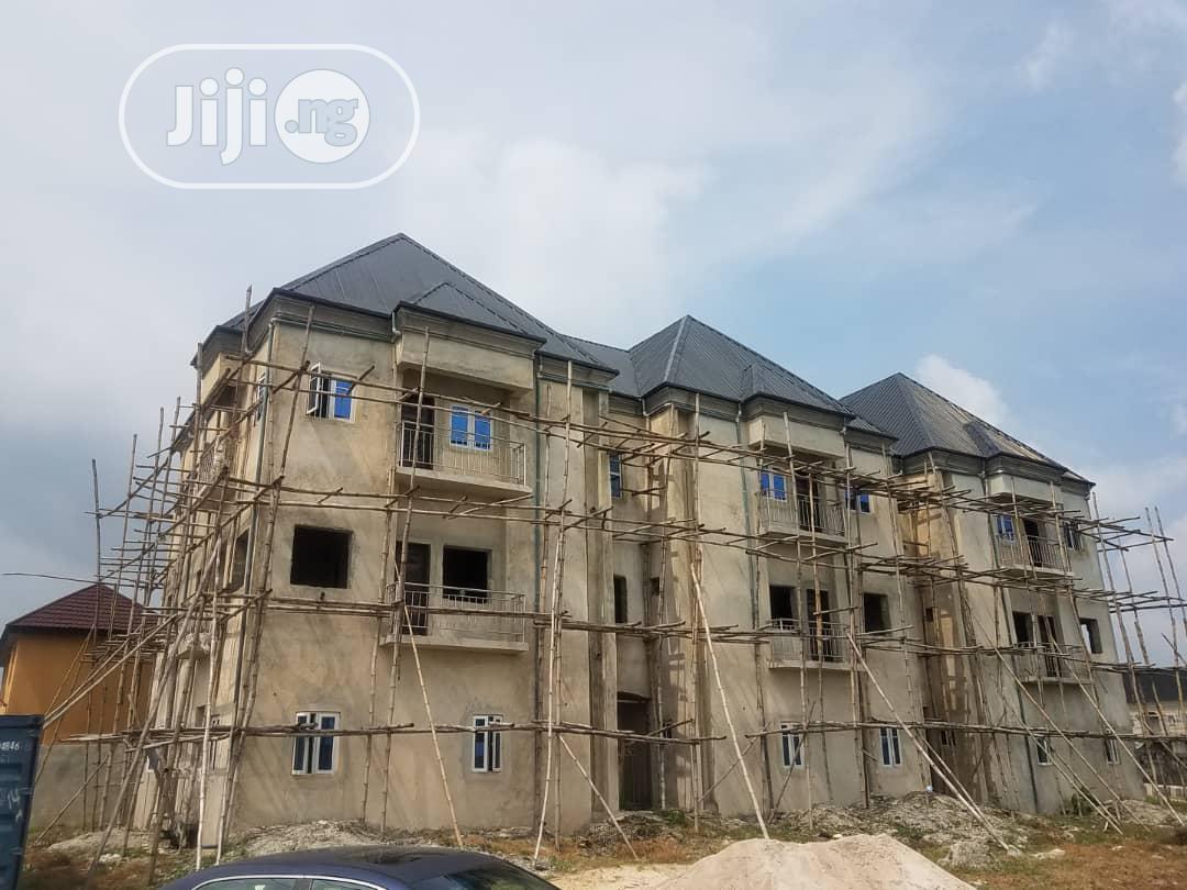 Building Contractor