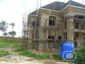 RESIDENTIAL PROJECT: Design and Construction.