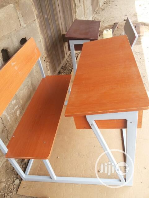School Table +Locker