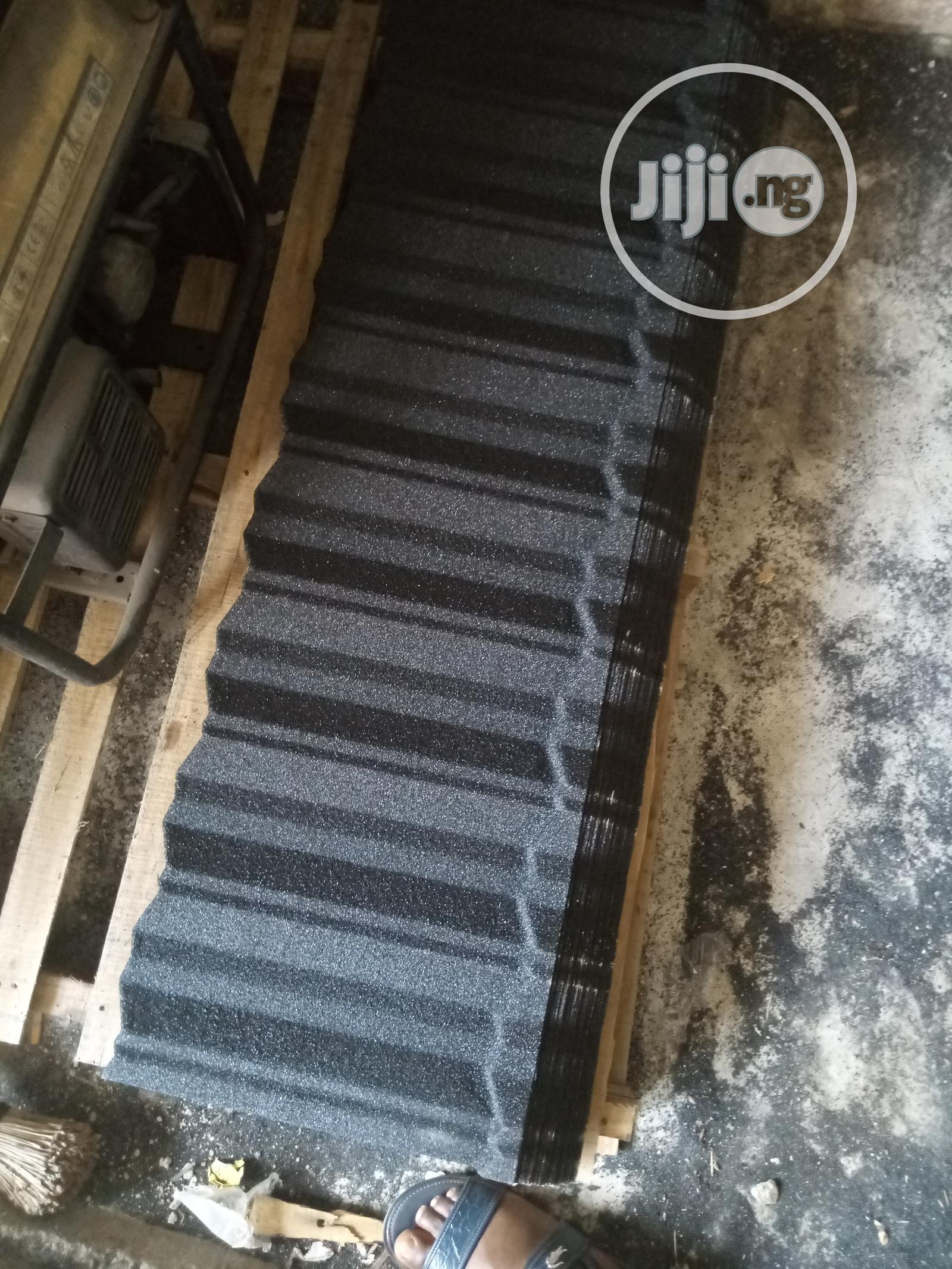 Dynamic Stone Coated Roofing Sheet From SKG