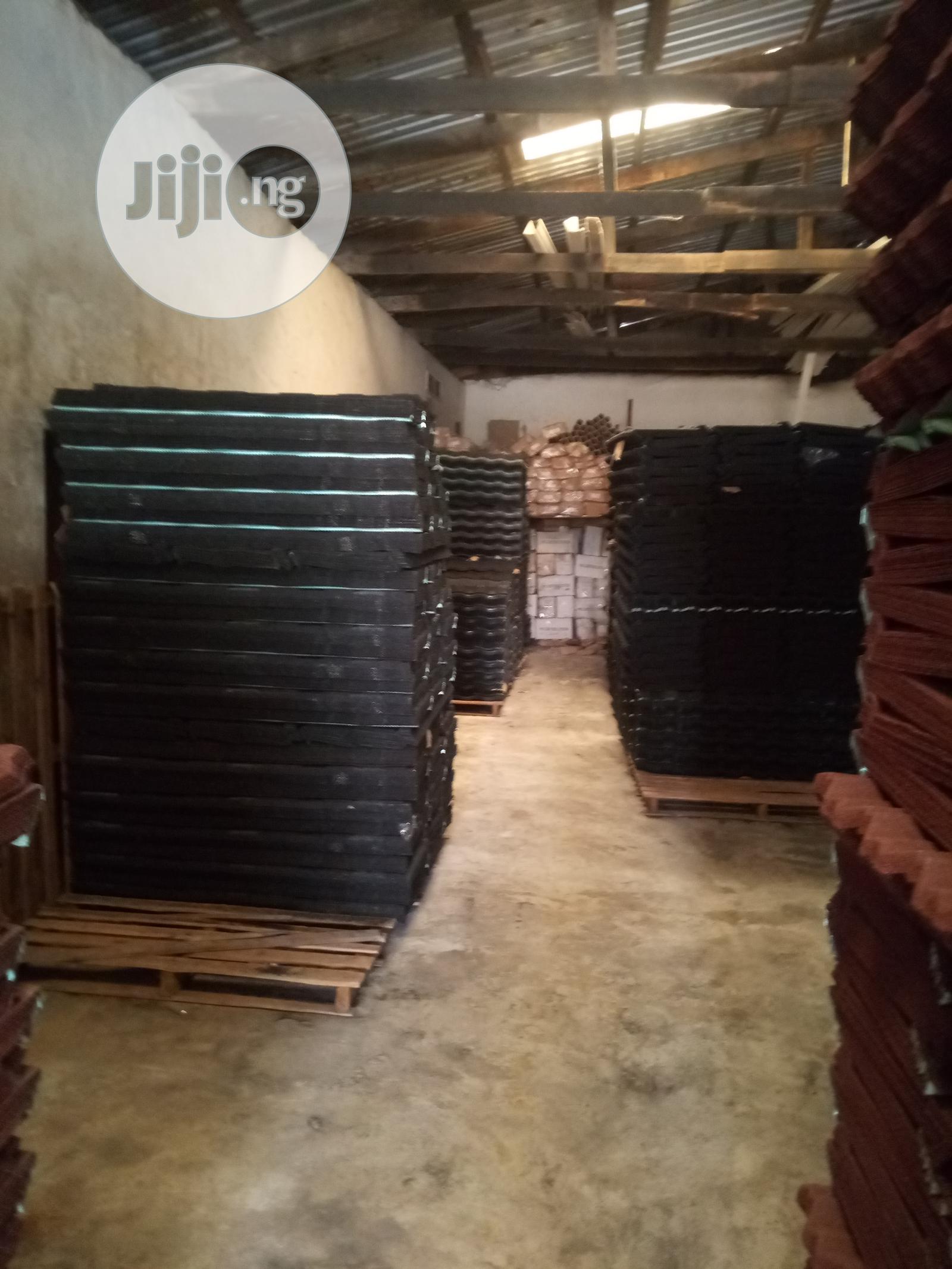 Sylverkings Dynamic Stone Coated Roofing Sheets.