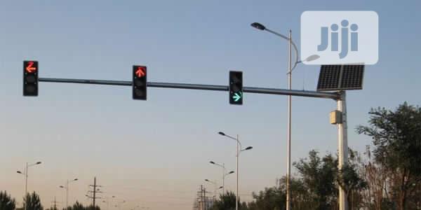 Solar Powered Traffic Lights By Teso Tech