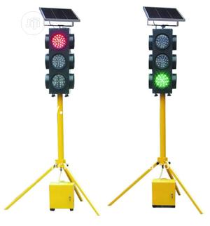 Solar Powered Traffic Lights By Teso Tech