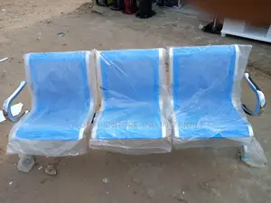 3 In 1 Airport Chair