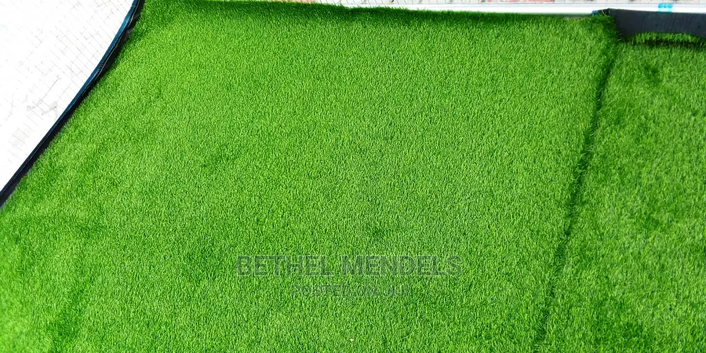 Artificial 10mm Flooring Grass