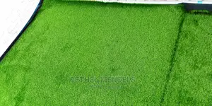 Photo - Artificial 10mm Flooring Grass