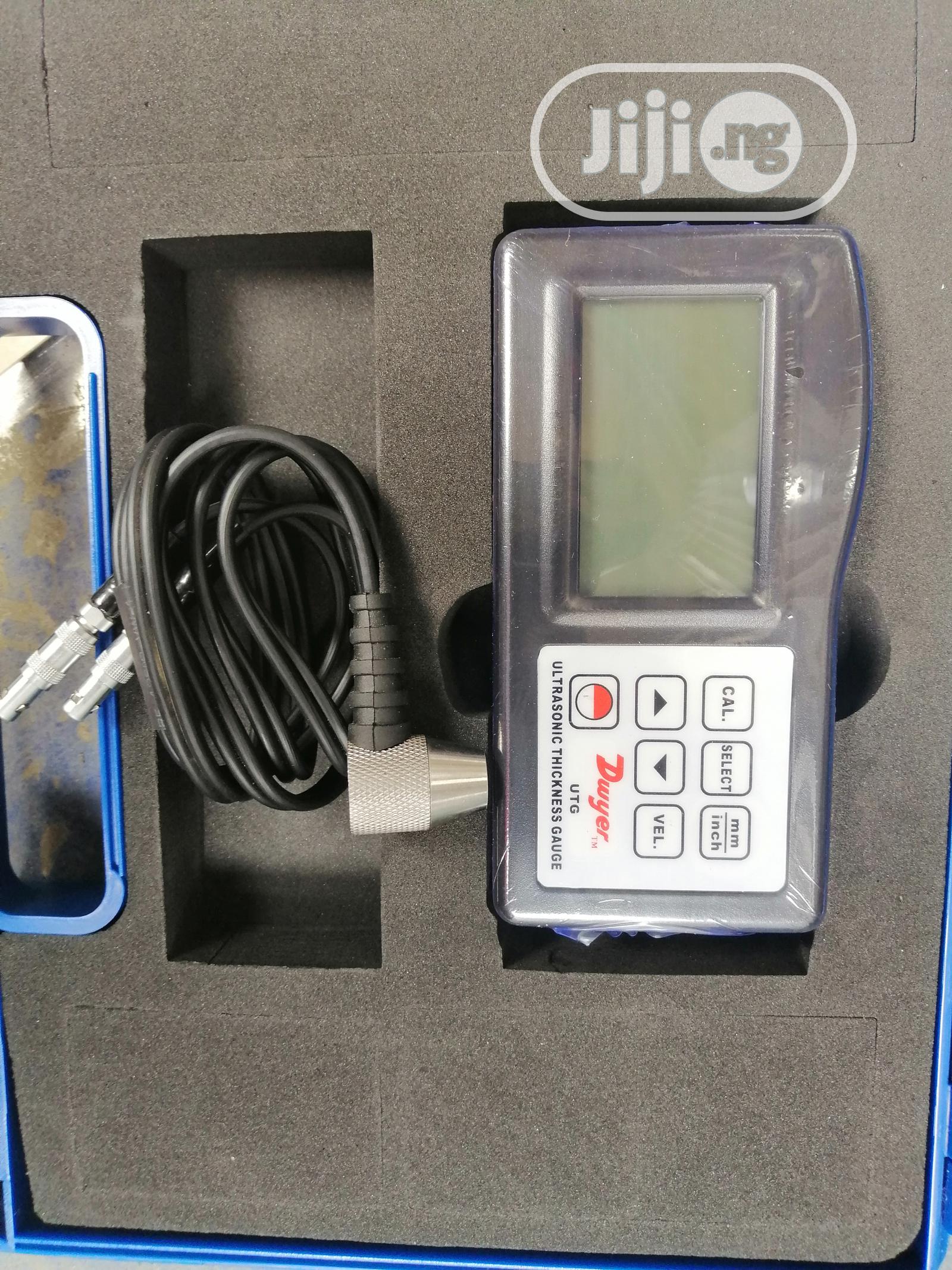 Dwyer UTG Ultrasonic Thickness Gage