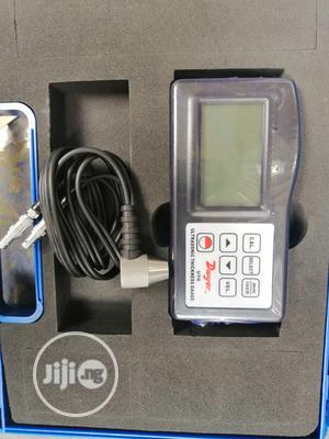 Dwyer UTG Ultrasonic Thickness Gage