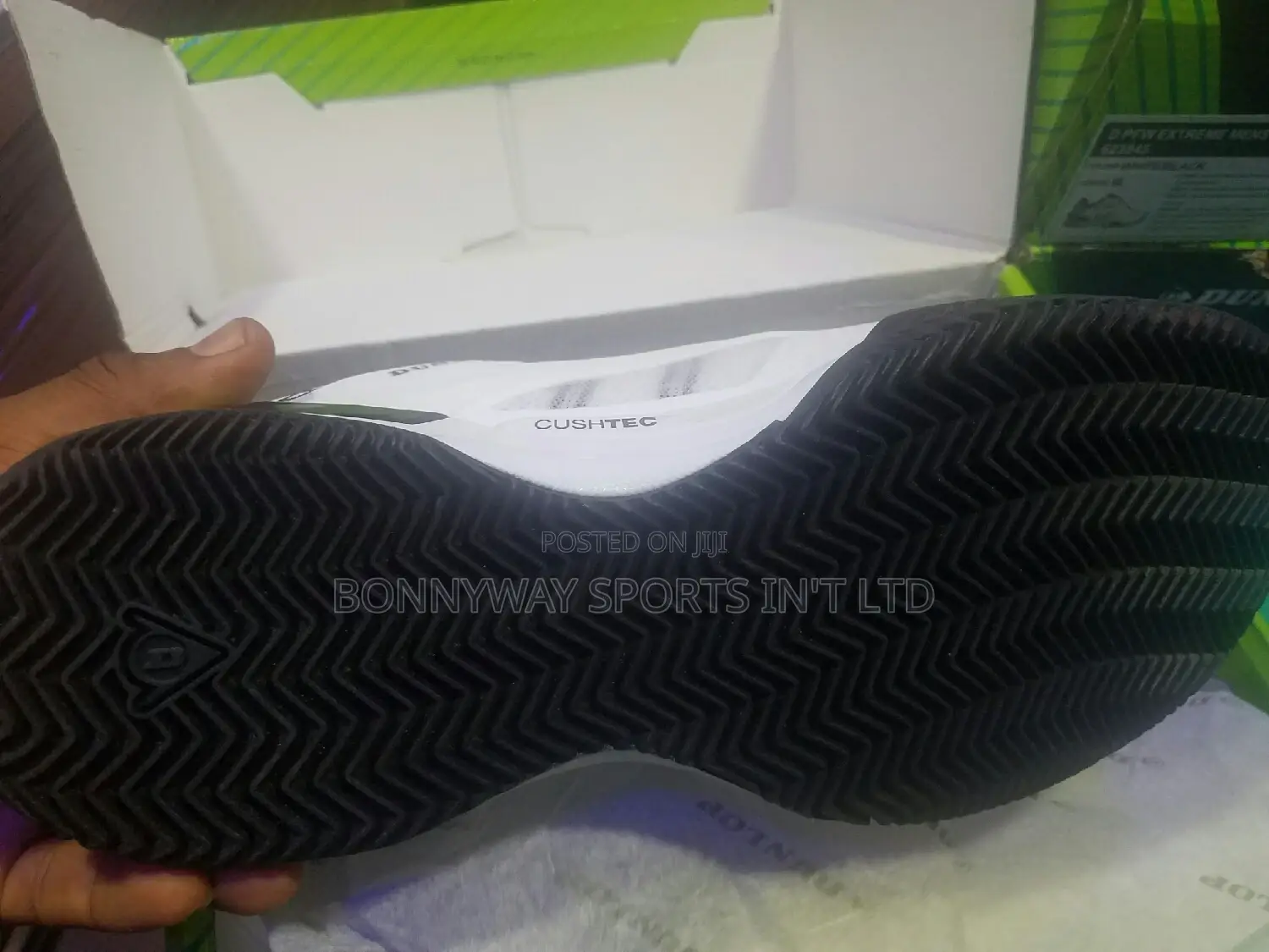Dunlop Professional Size 44 Lawntennis Canvas