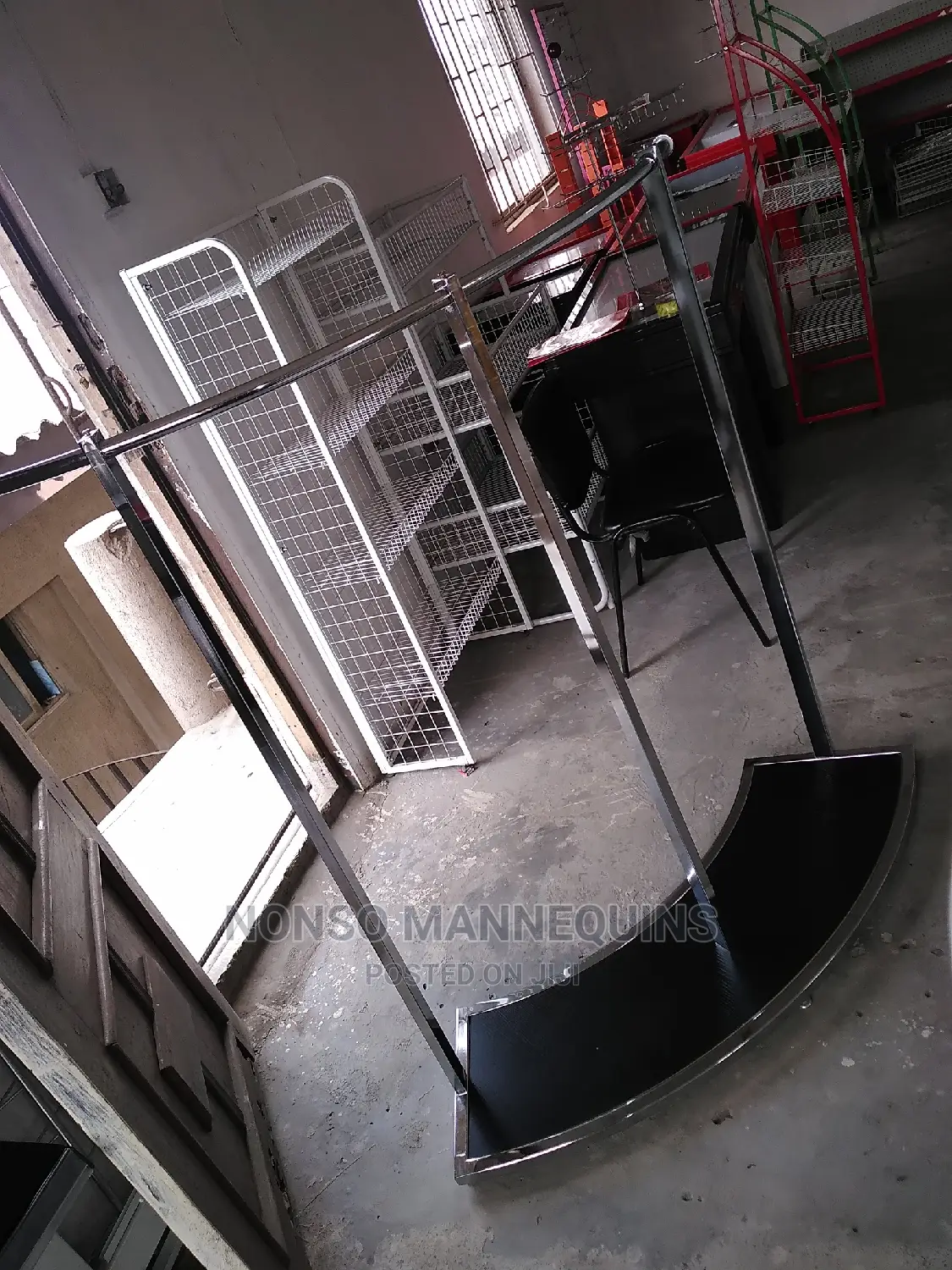 C Shape Clothes Racks Display Metal Stand