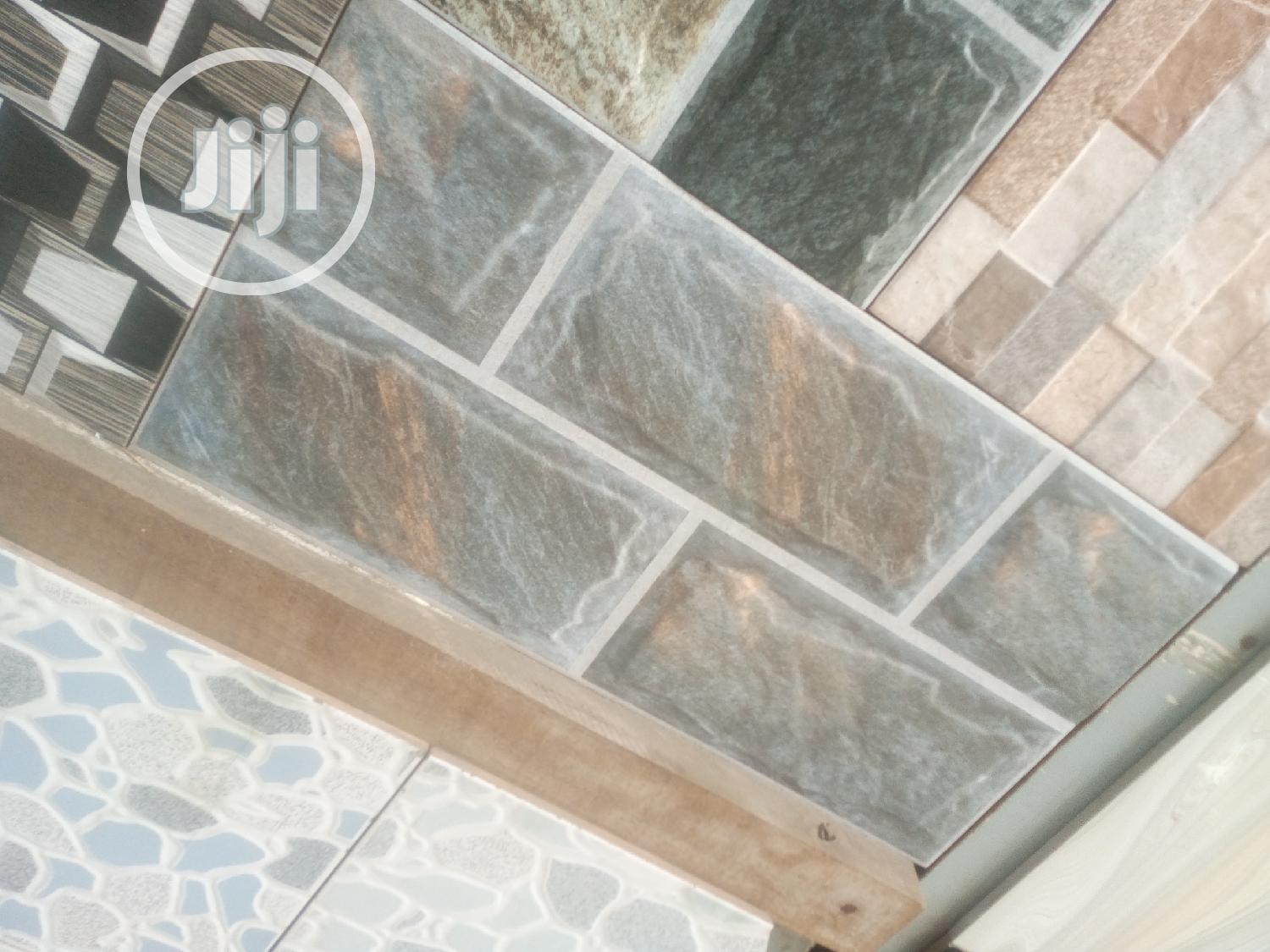 Spanish Crack Wall Tiles