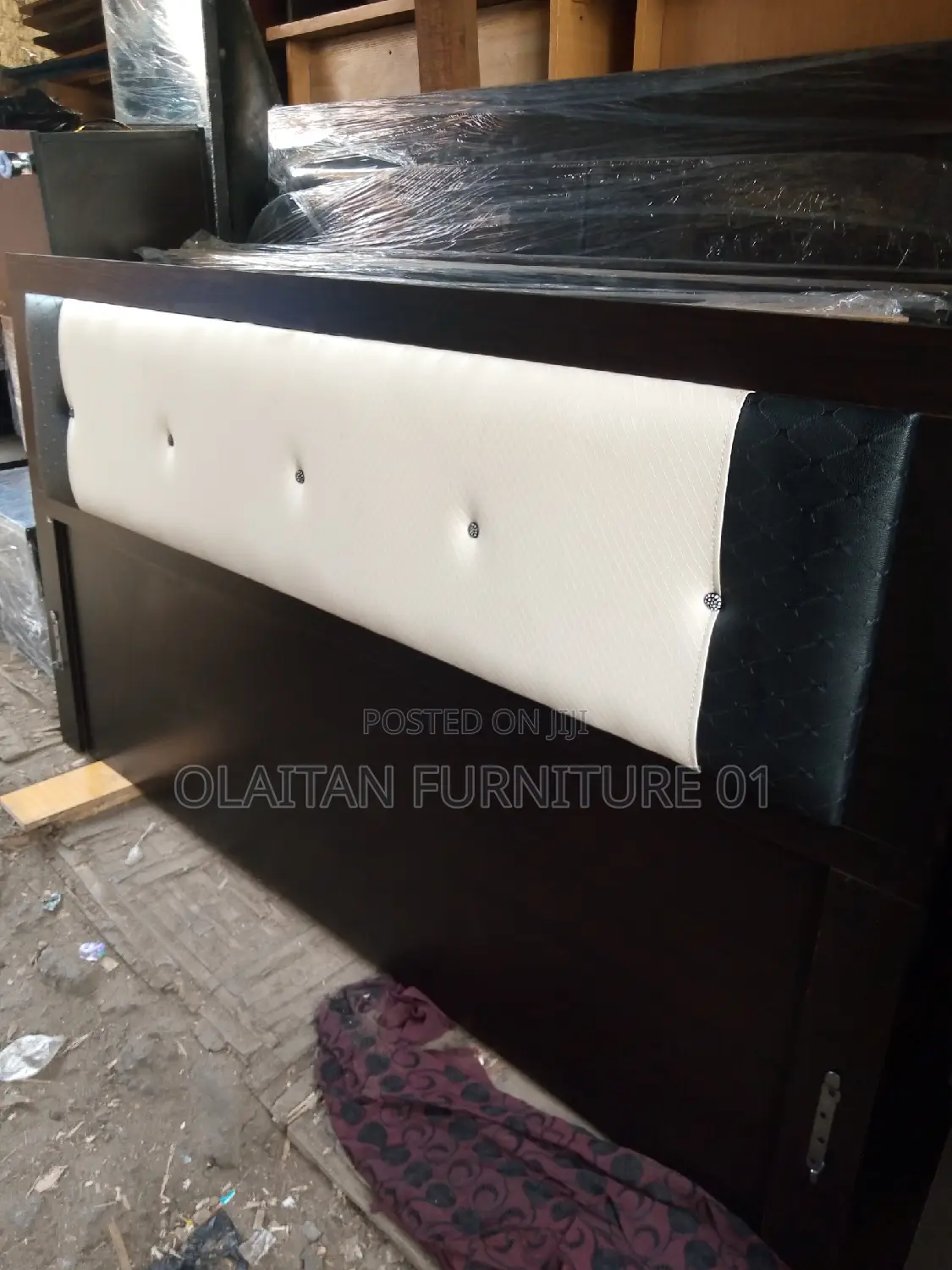 6/6 Bed Frame