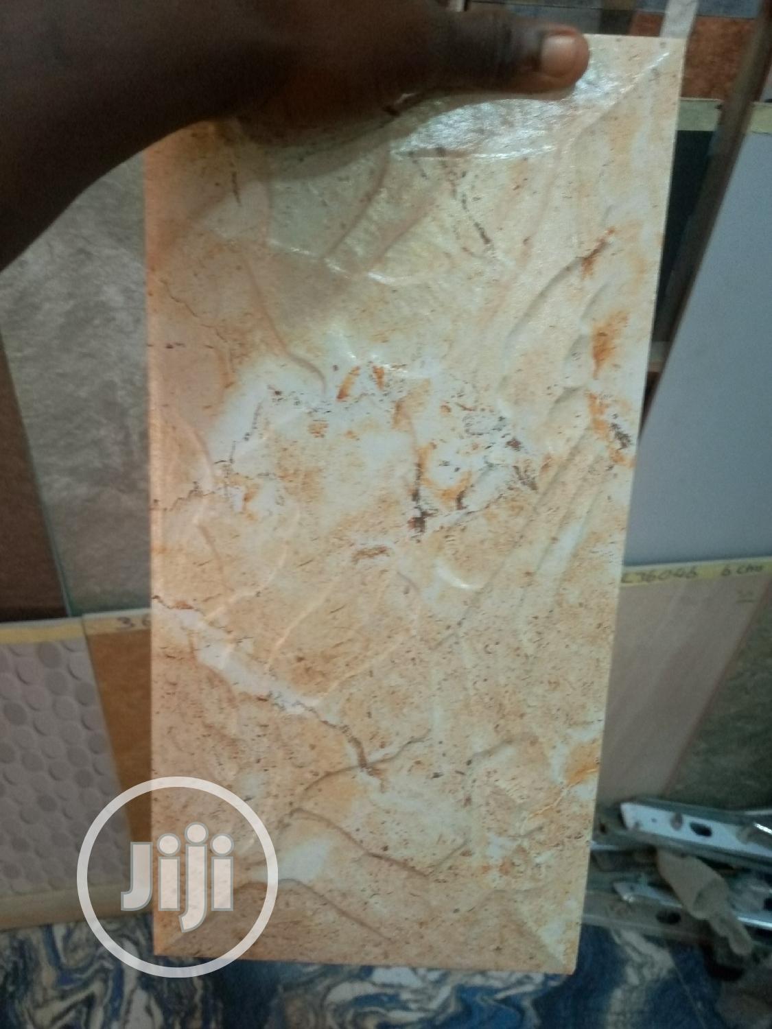 Crack Wall Tiles 20x40