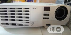 Clean NEC Projector With HDMI