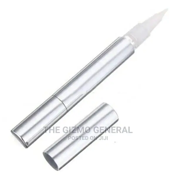 Universal Chef Teeth Whitening Pen