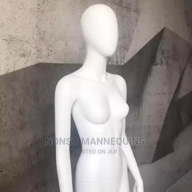 Glossy White Female