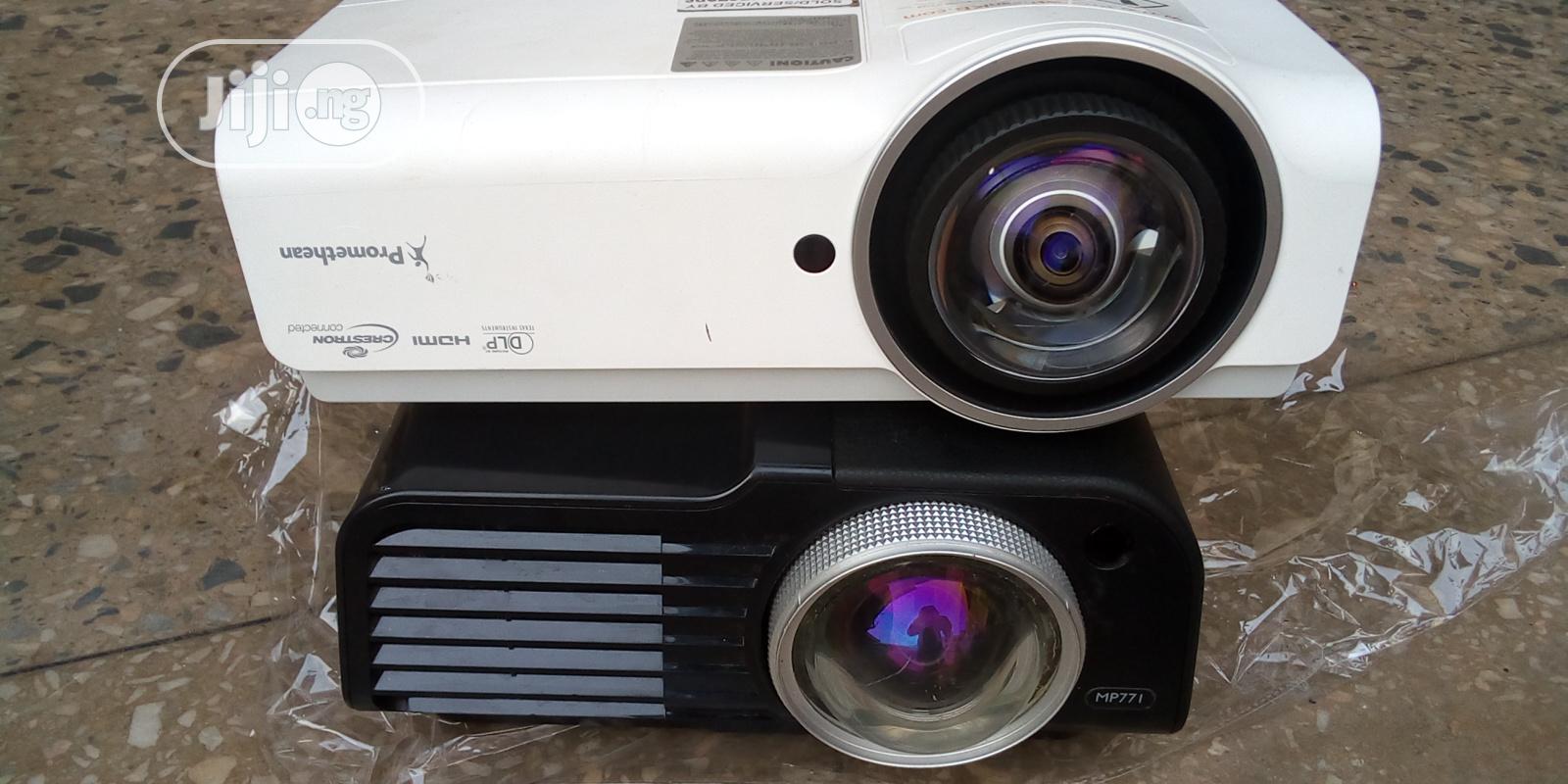 Short Trow Projectors