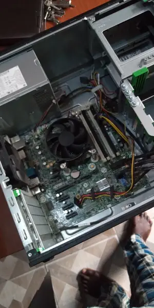 Desktop Computer HP ProDesk 600 8GB Intel Core i5 HDD 500GB