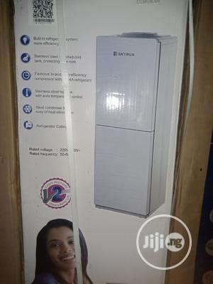 Skyrum Water Dispenser With Fridge