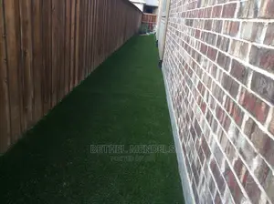 Synthetic Turf For Sideways Decking And Flooring