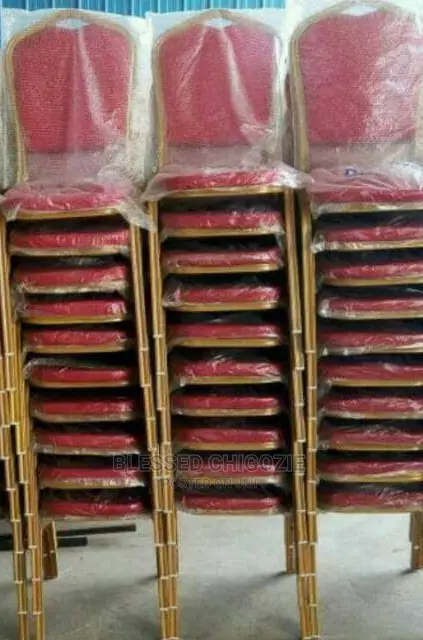 Banquate Chairs Red