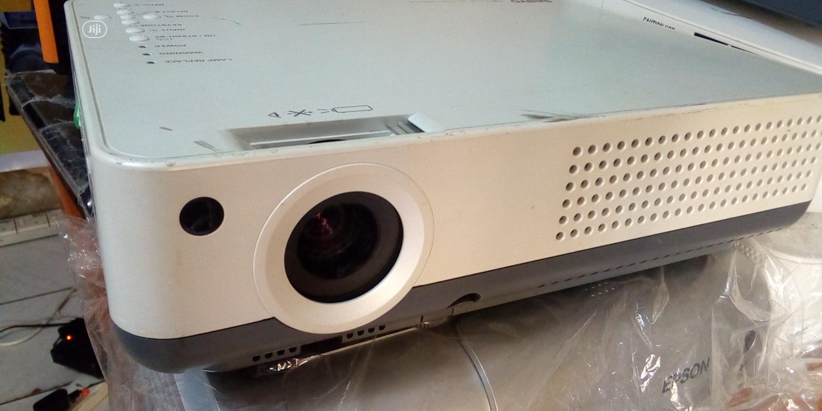 Sanyo Projector