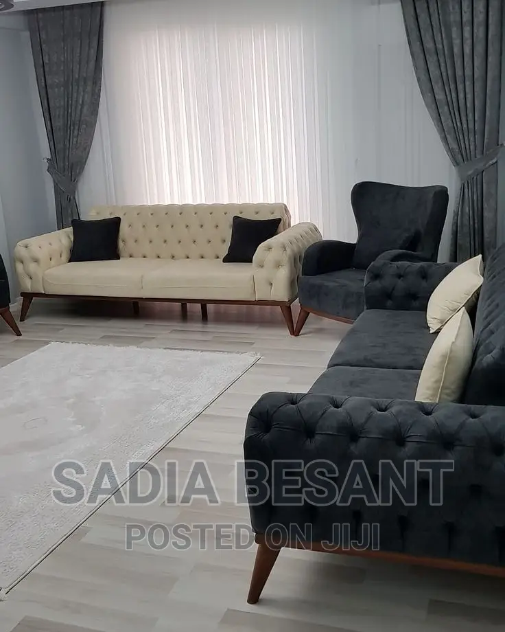 Turfted Sofa Set