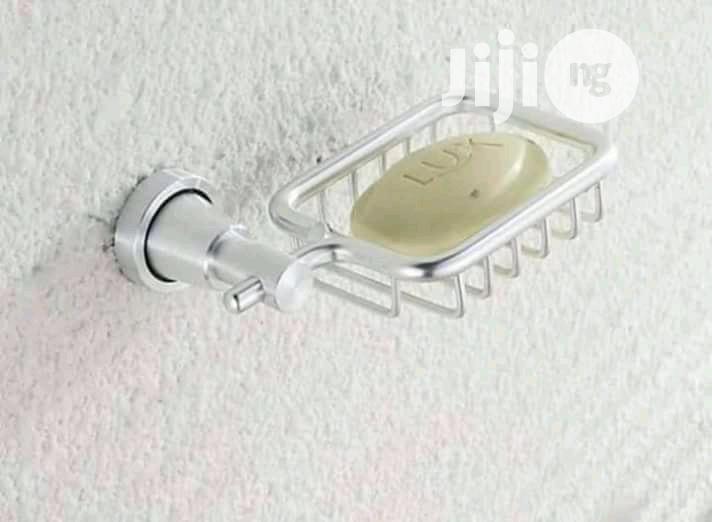 Soap Dish For Bathrooms