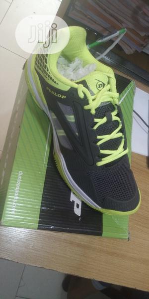 Dunlop Tennis Shoe