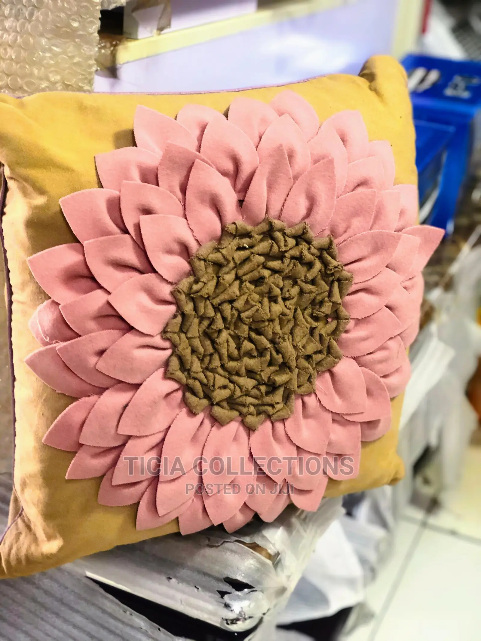 Colourful Throw Pillows for Bulk Purchase