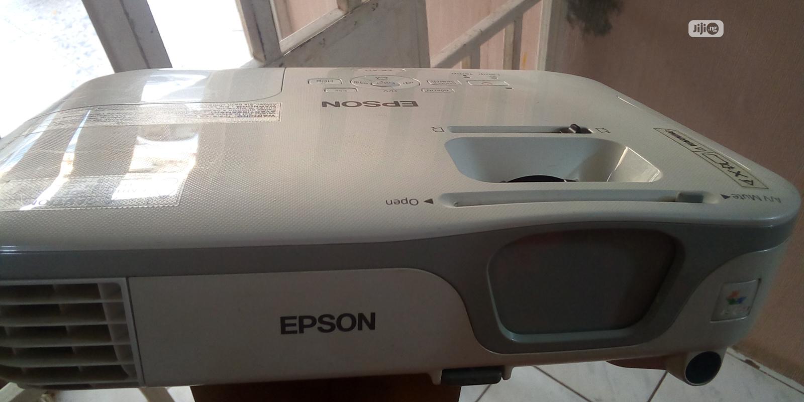 Projector for Learning