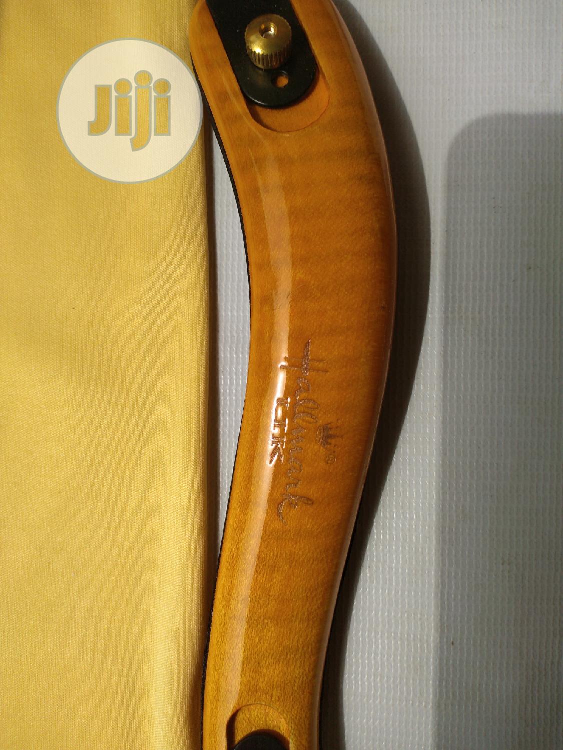 Hallmark-Uk Professional Shoulder Rest