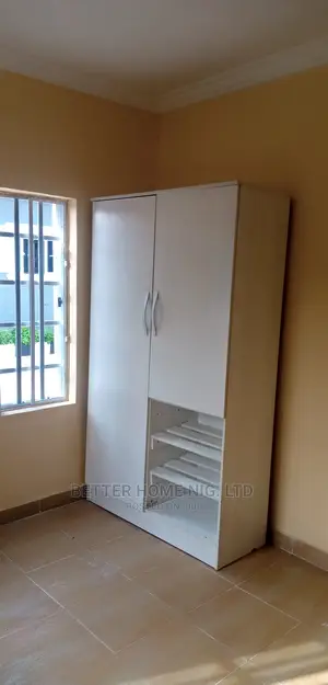 Furnished 3bdrm Apartment in Oluyole for rent