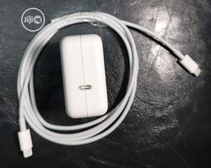 Macbook Chargee Type C 61watts