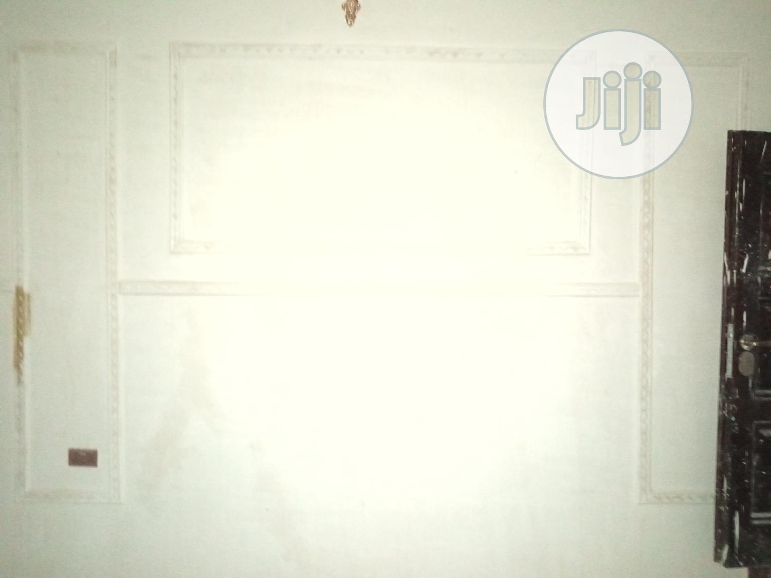 Paniting and Wallpaper Installation
