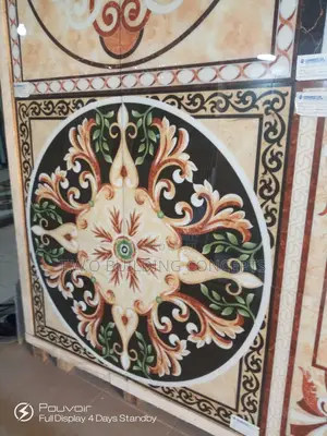 Center Tile