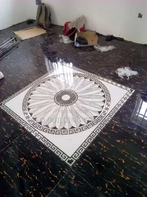 Center Tile