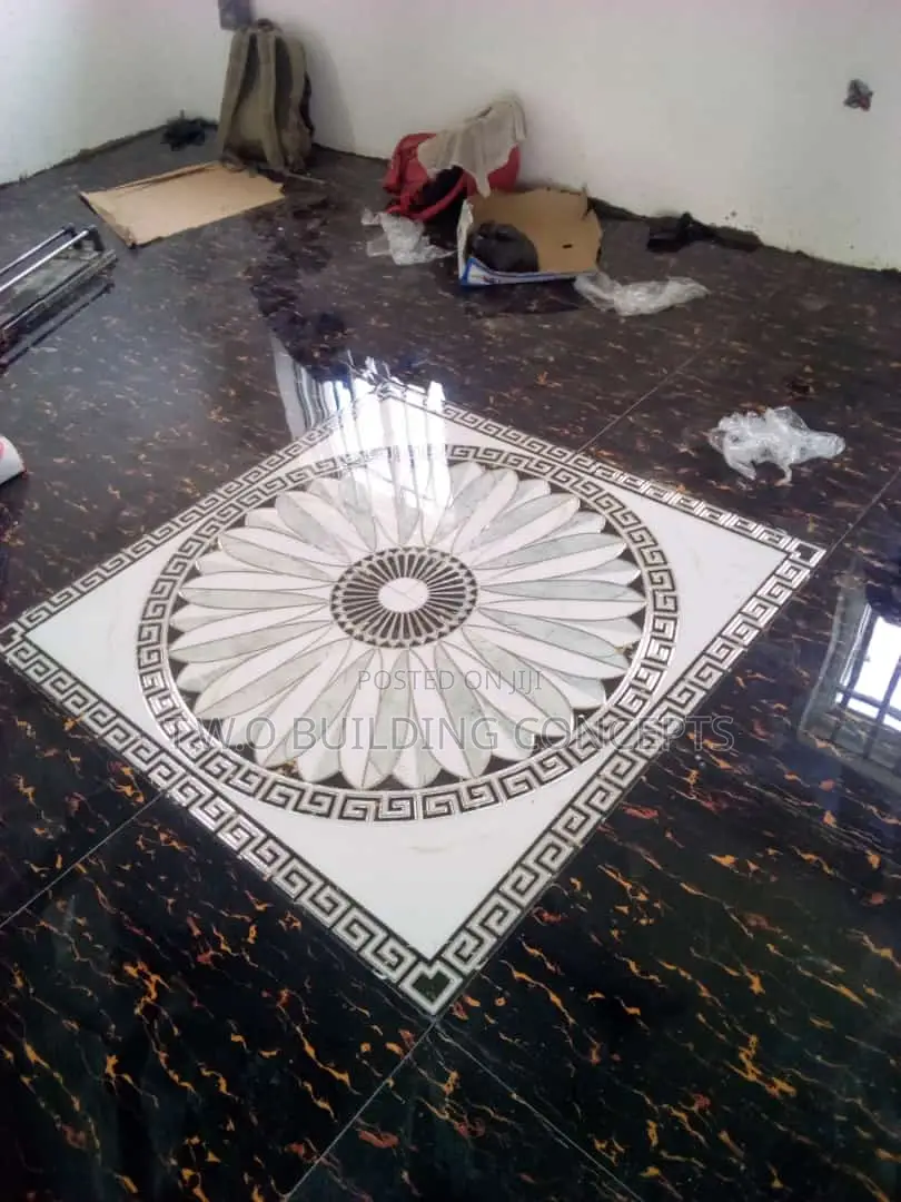 Center Tile