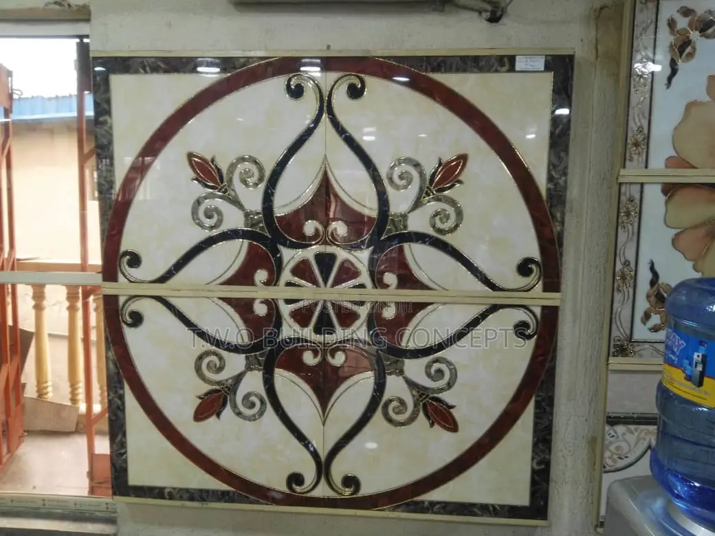 Center Tile