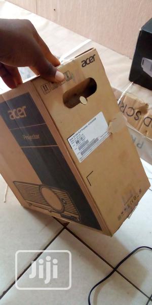 High Definition Projector