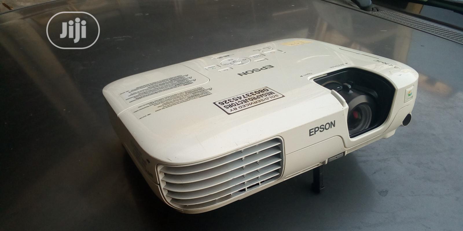 Epson Eb X9