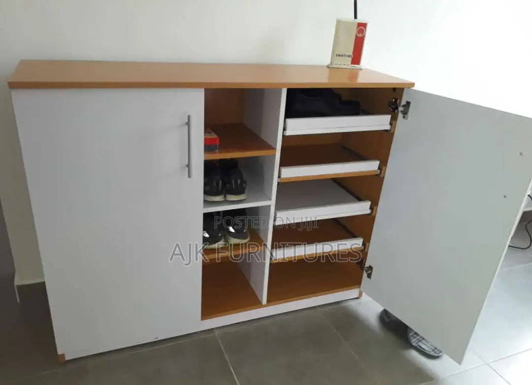 Unique Shoe Rack