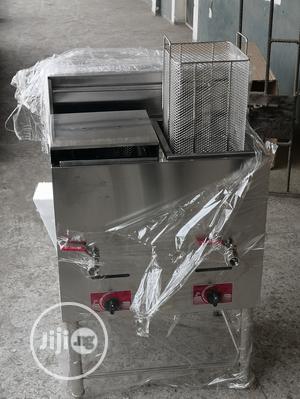Gas Standing Deep Fryer.