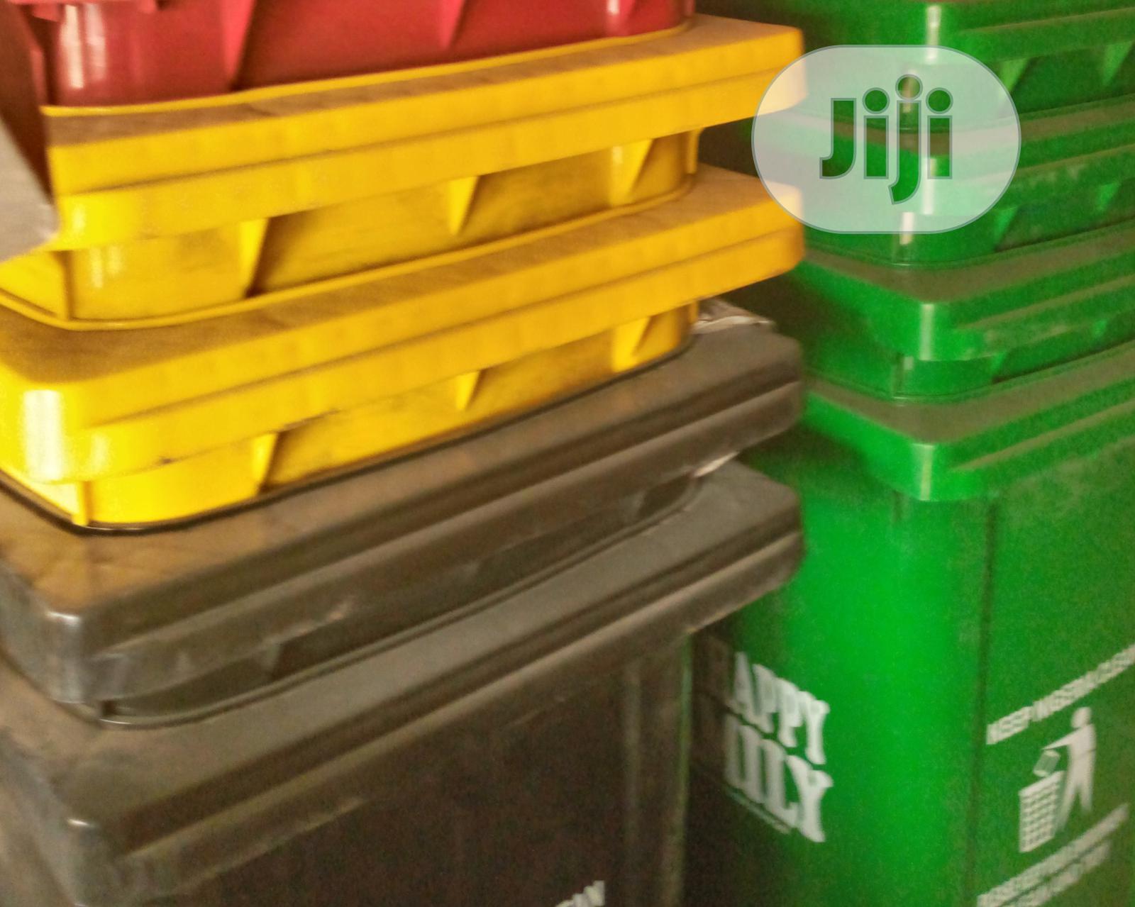 Dustbin Plastic Bucket (240ltrs)