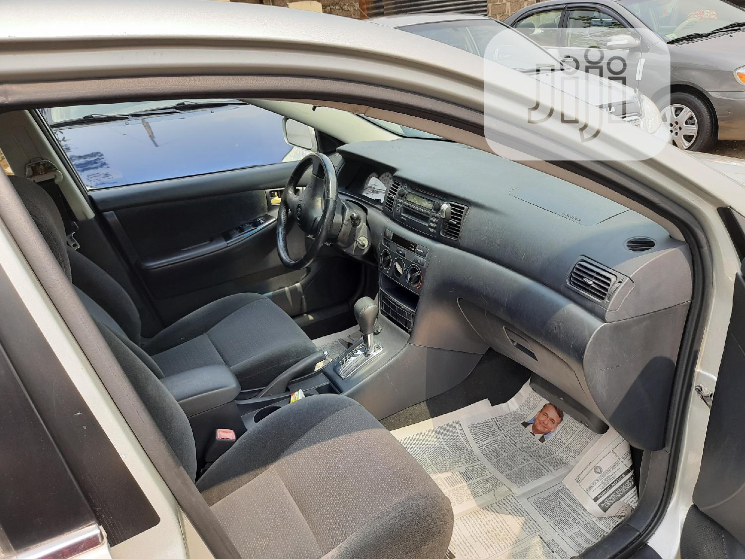 Toyota Corolla S 2004 Silver