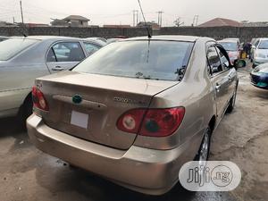 Toyota Corolla LE 2007 Gold