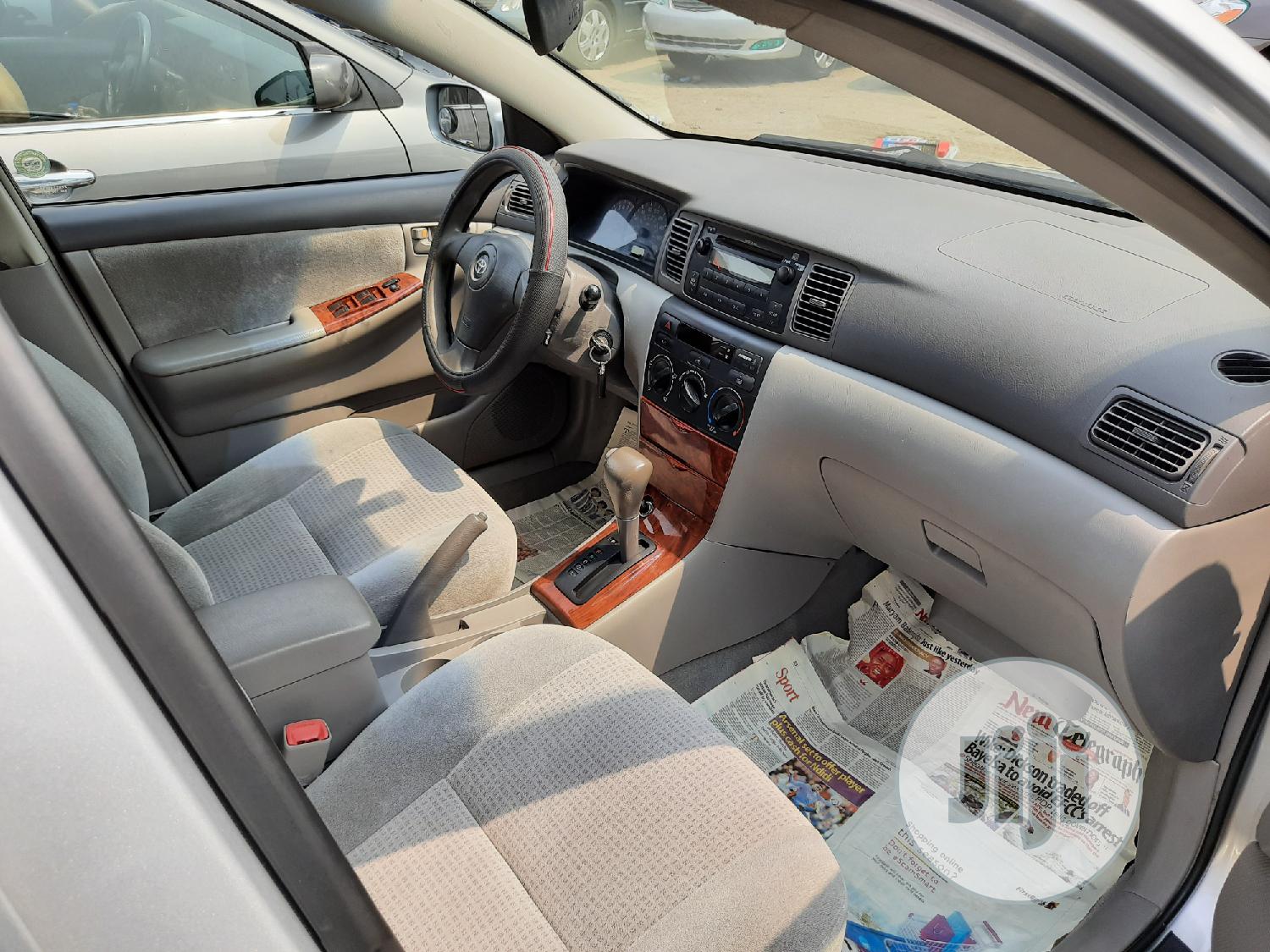Toyota Corolla 2008 Silver